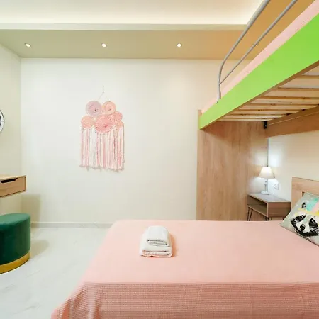 Valia Calda Λιμένας