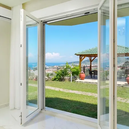 Valia Calda Λιμένας