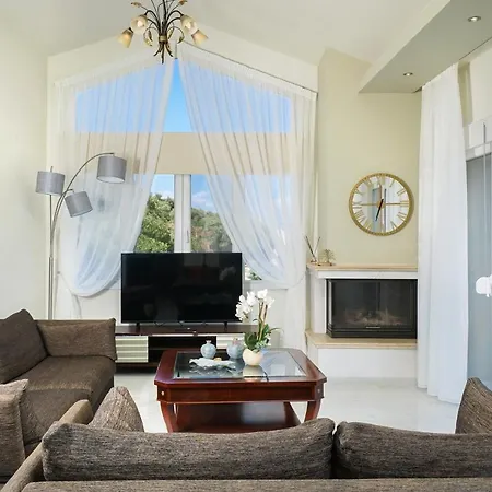 Valia Calda Λιμένας