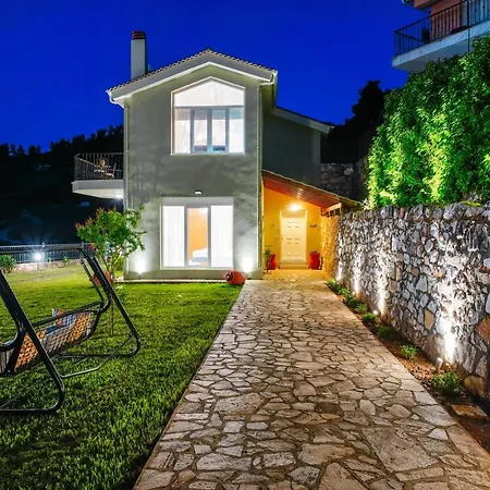 Valia Calda Λιμένας